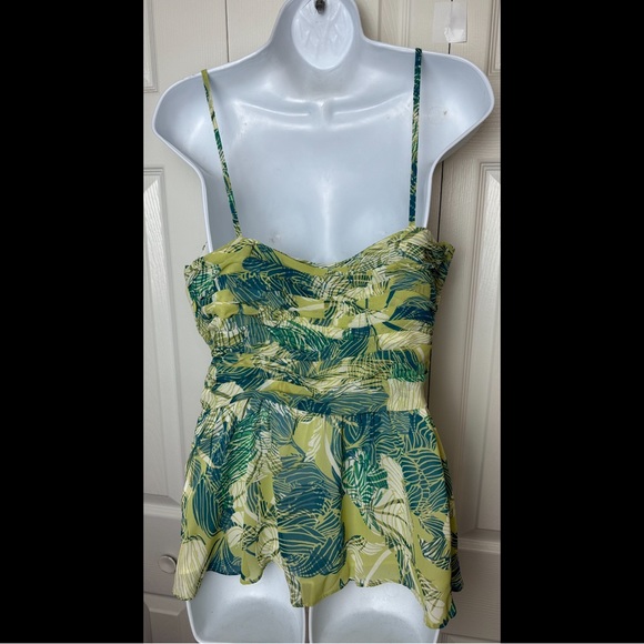 Anthro ODILLE Tropical Leaf Floral Blouse Cami Tank Top Shirt Green Ivory Ruffle - Picture 6 of 9